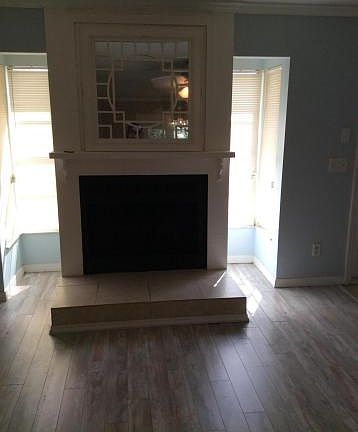 2nd image of 366 NW Byron St