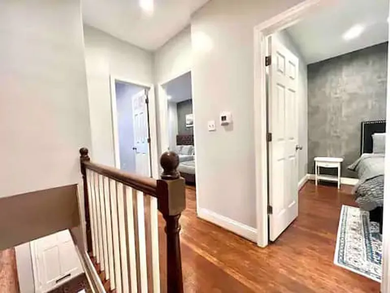 2630 10th St NE — Photo 13