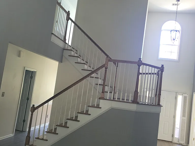 618 Millrun Ct — Photo 6