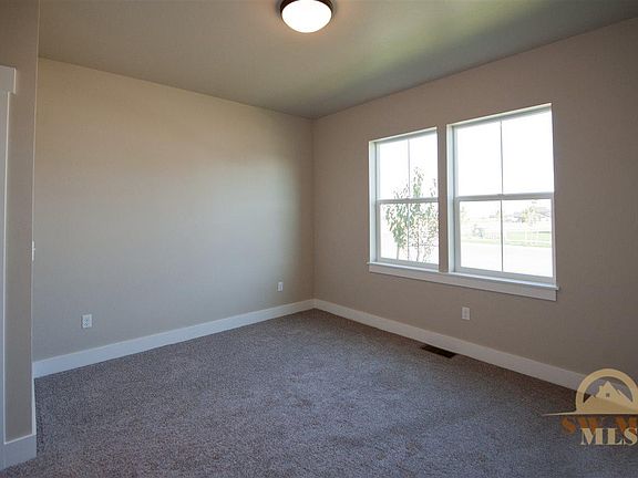 4th image of 3450 S 22nd Ave