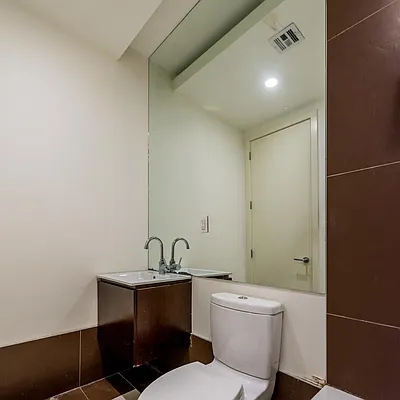 Rented by Nooklyn NYC LLC | media 19