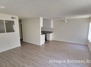5463 Kester Ave #213A, Van Nuys, CA 91411