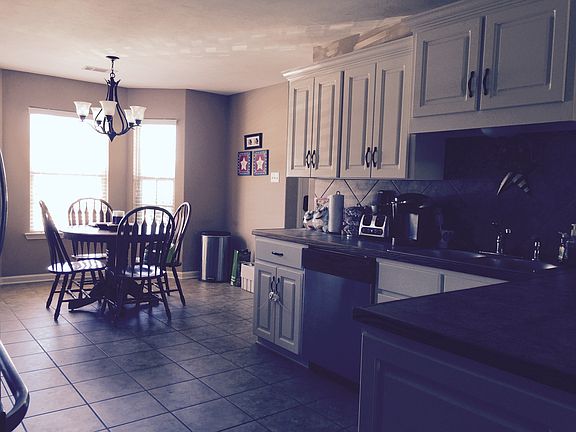 5th image of 1516 Wallace Ave