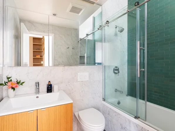 258 Broadway image 8 of 8