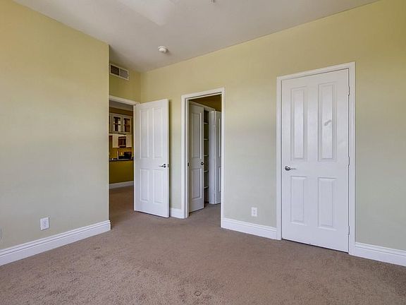 2nd image of 22681 Oakgrove Unit 433