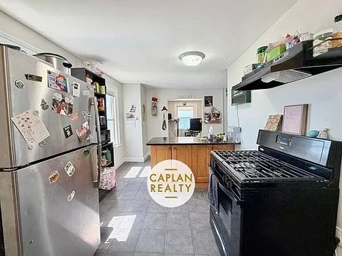 92 Townsend Ave #A — Photo 8