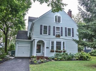 209 Castlebar Rd, Rochester, NY 14610