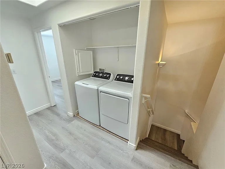 2521 Sierra Luna Ave #101 — Photo 11