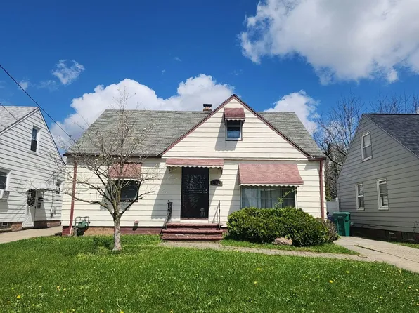 15905 Turney Rd, Maple Heights, OH 44137