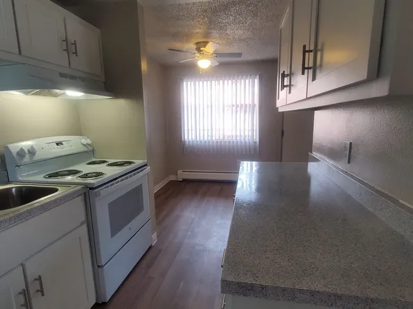 Crestview Apartments