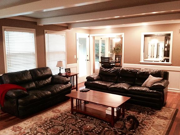 3rd image of 3901 NE Woodridge Dr
