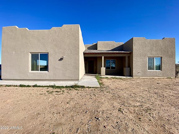 2nd image of 17682 W Brookhart Way