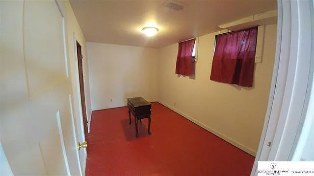 3901 S 24th St — Photo 13