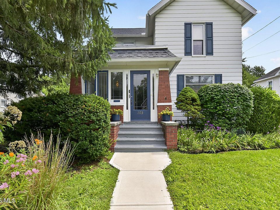 1st image of 203 Buttonwood Ave