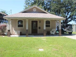 855 Marino Dr, Norco, LA 70079