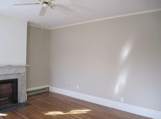 39 Church St APT 1, Bristol, RI 02809