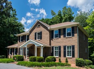 4820 Bent Ridge Ln, Clemmons, NC 27012