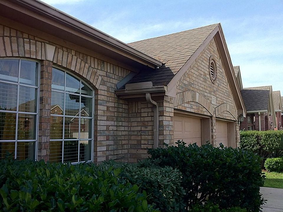1st image of 15322 Carsen Bend Dr