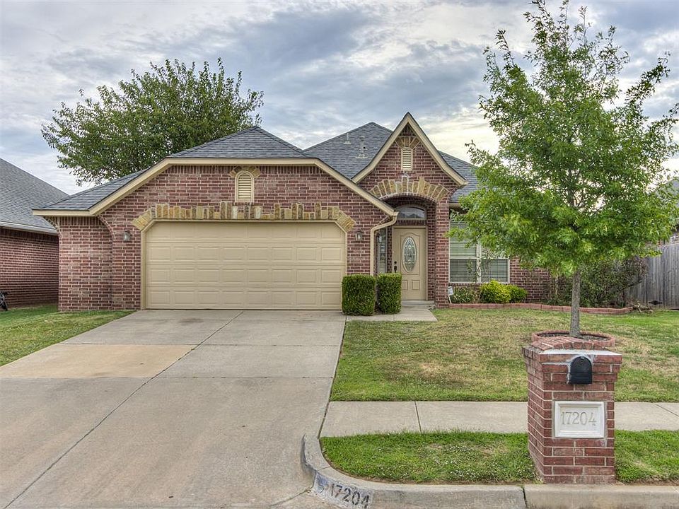 1st image of 17204 Triana Dr