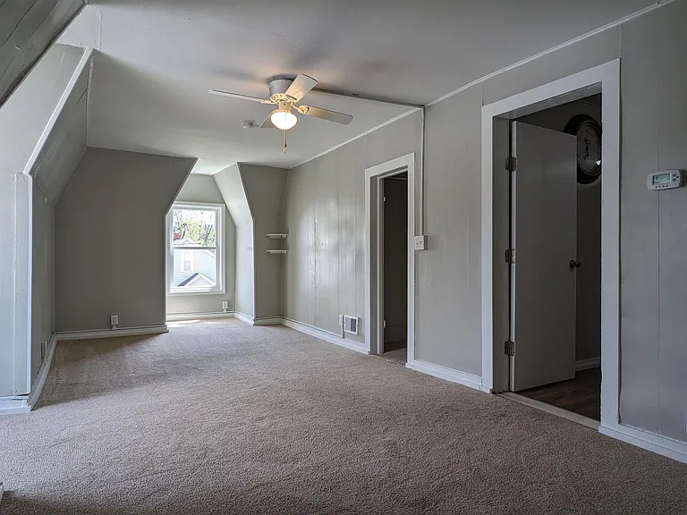909 Hubbel St #2 — Photo 2