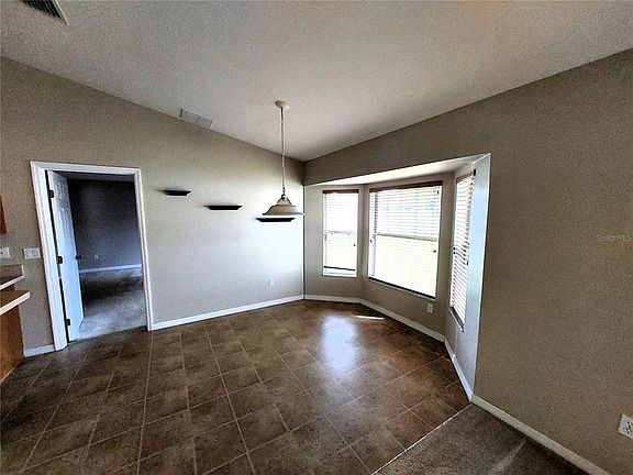 5th image of 3012 NE 27th St