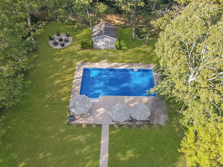 138 W Tiana Rd — Photo 22
