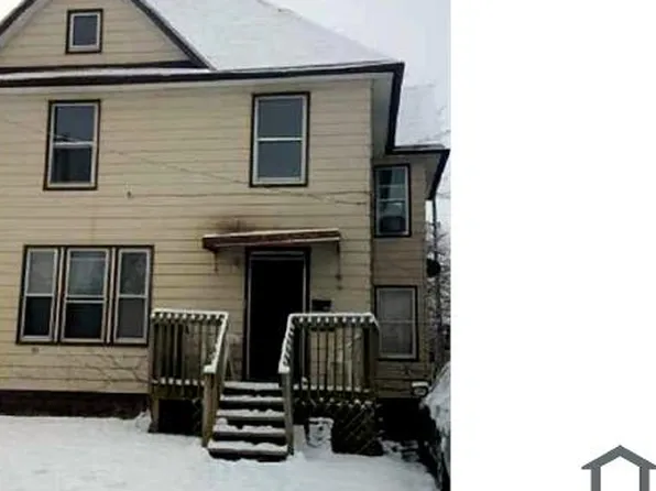 253 1/2 W Pleasant St #2, Freeport, IL 61032