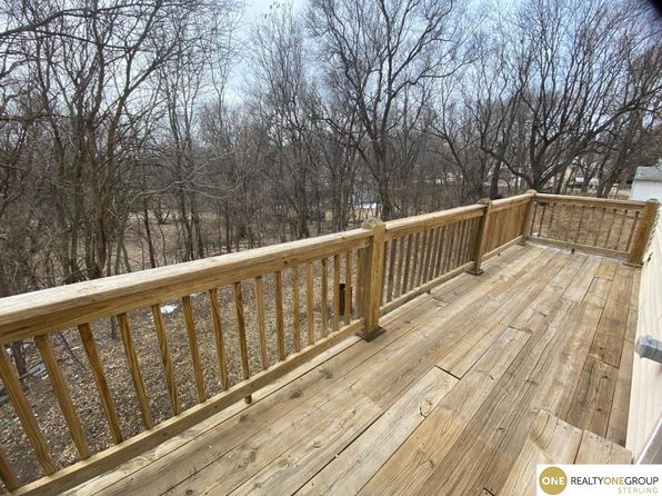 omaha-nebraska-442098574 picture