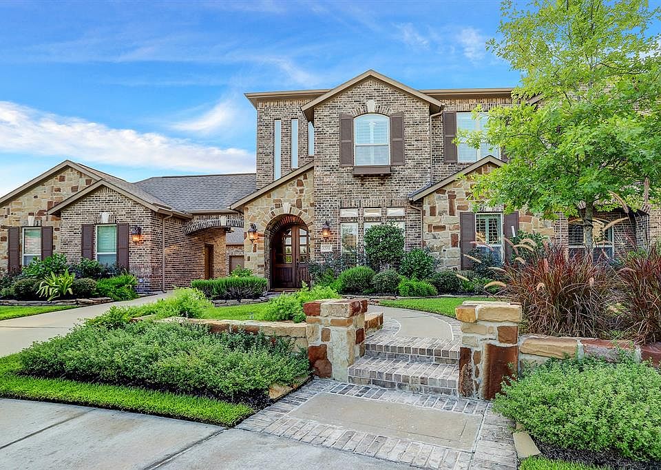 1st image of 12011 Cove Hill Ln