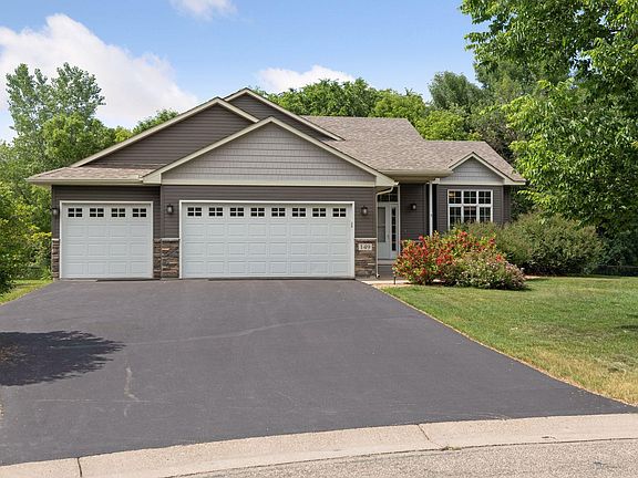 2nd image of 149 Palomino Ln
