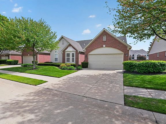 4th image of 4288 Gardenia Dr