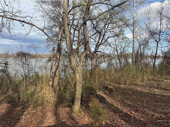 3rd image of Paw Paw Bend Rd #6