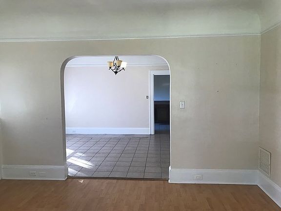 2nd image of 1811 Tillman Ave