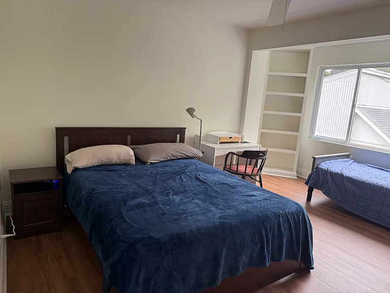 3709 Willow Point Dr — Photo 4