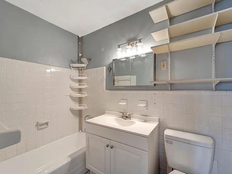 22001 Felton Ave — Photo 15