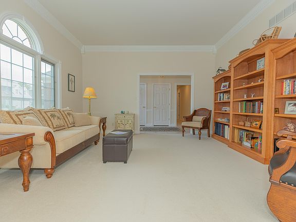 3rd image of 2029 Duffers Ln