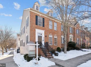 12422 Falconbridge Dr, Gaithersburg, MD 20878