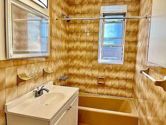 5th image of 5911 Queens Blvd APT 2H