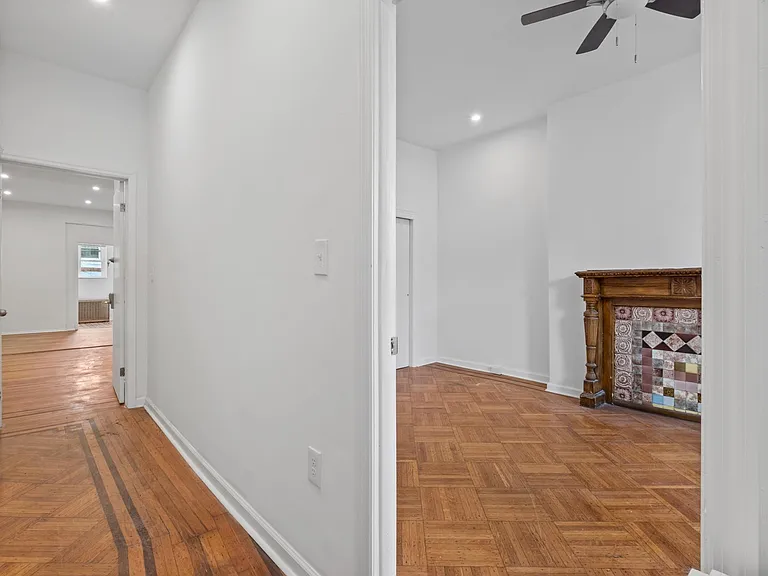 922 Snyder Ave #1 — Photo 18
