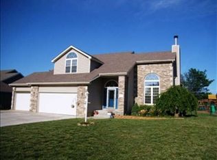 4412 SE Weekley Ct, Tecumseh, KS 66542