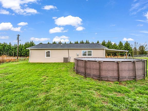 4th image of 313 Harrill Rd