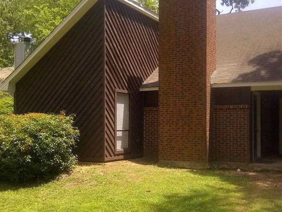 113 Fairfax Cir #A
