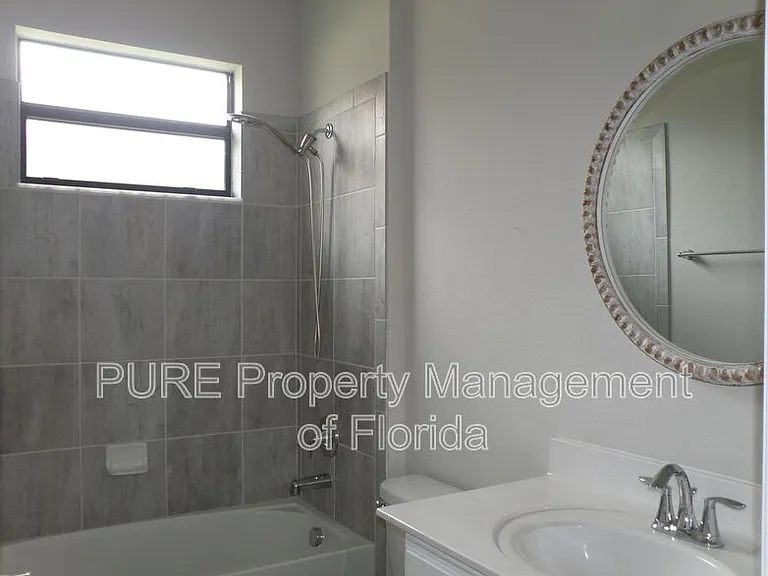 9176 Glenforest Dr — Photo 14