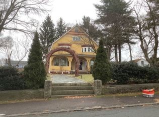 38 Park Ave, Wakefield, MA 01880