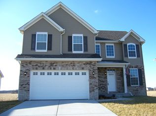 1006 S Carly Cir, Yorkville, IL 60560