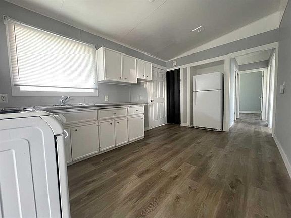 5th image of 5308 57th St #155