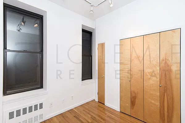 Rented by LC Lemle Real Estate Group | media 18