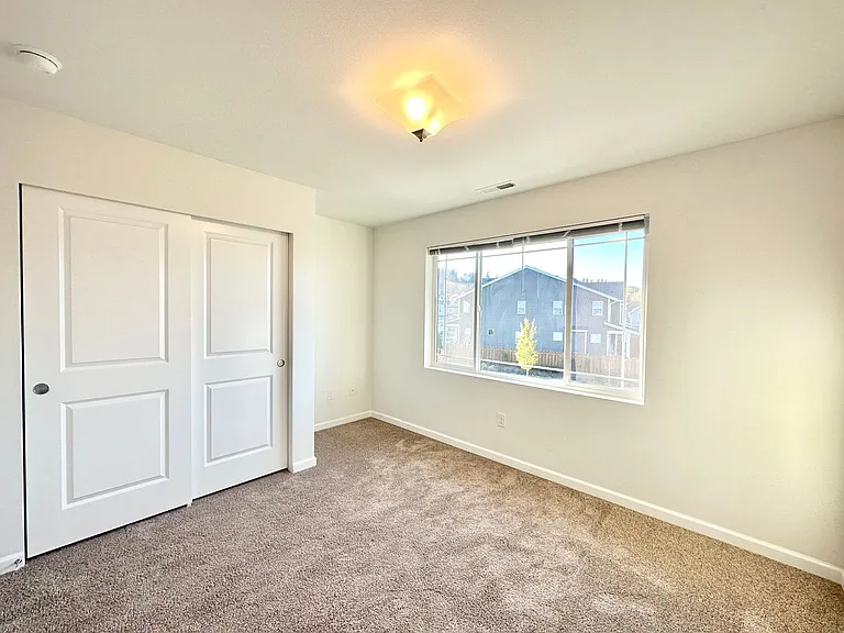 4621 31st Ave SE — Photo 11