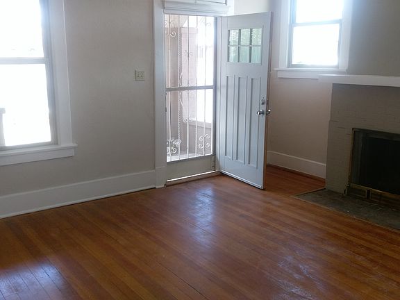 4th image of 4332 Trowbridge Dr