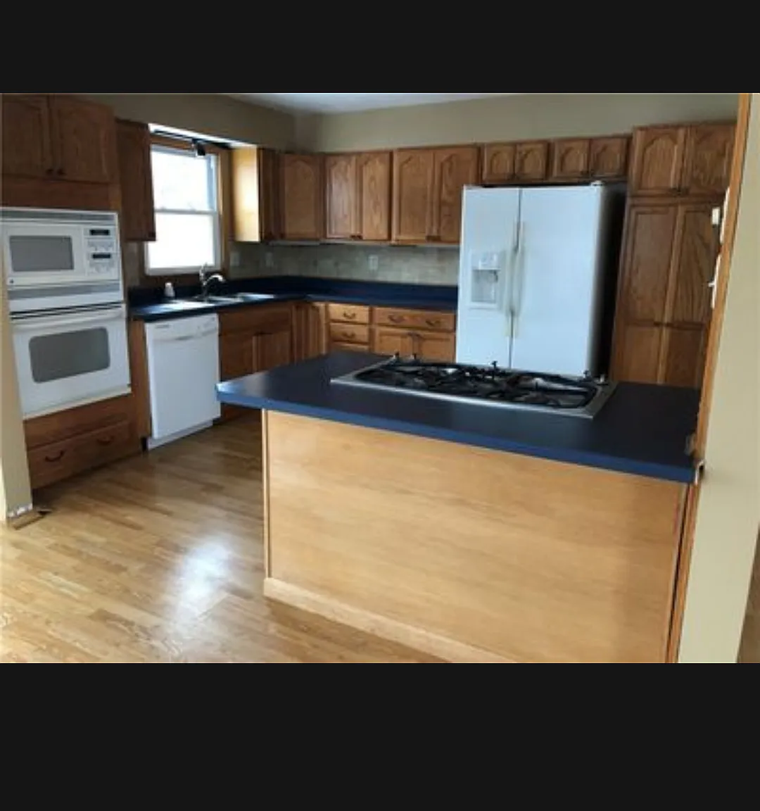 5551 Frazier St — Photo 3